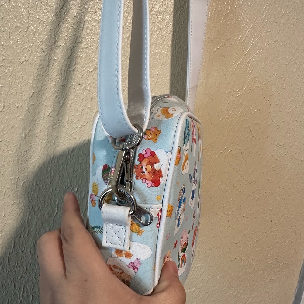 Loungefly Care‎ Bear Christmas Crossbody Purse Bag - Picture 5 of 13